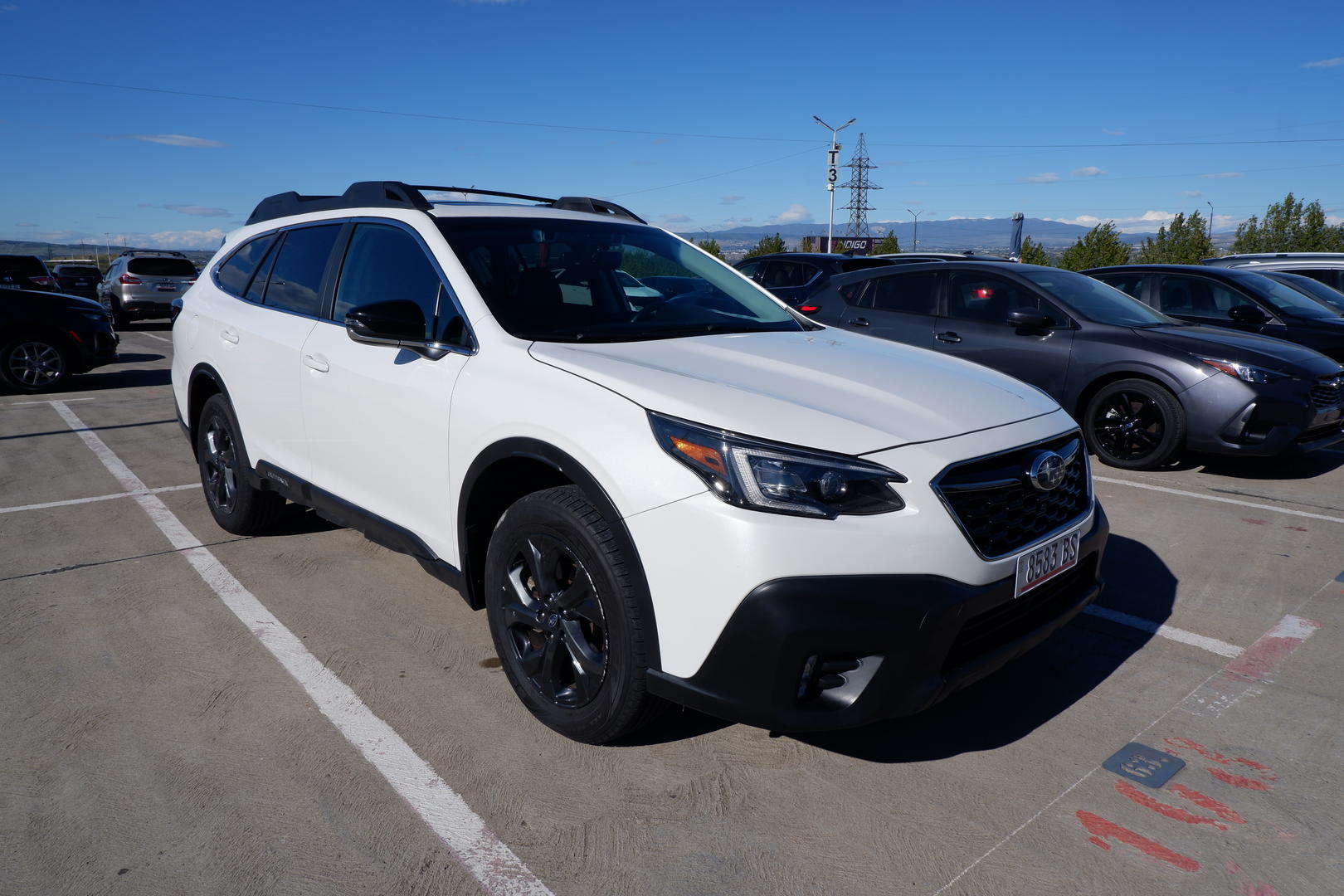 Subaru Outback 2021 — photo 2
