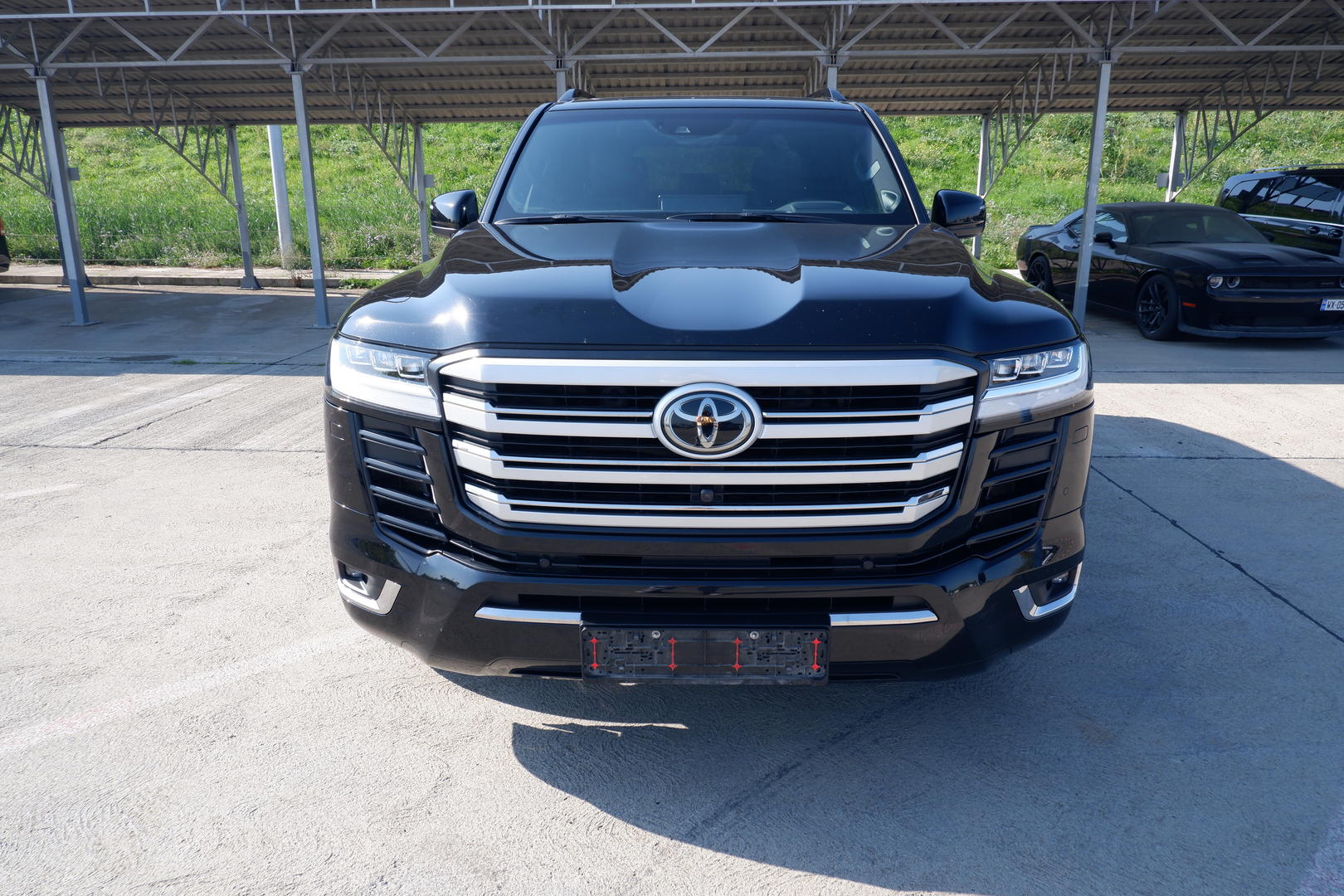Toyota Land Cruiser 300 2024 — photo 2