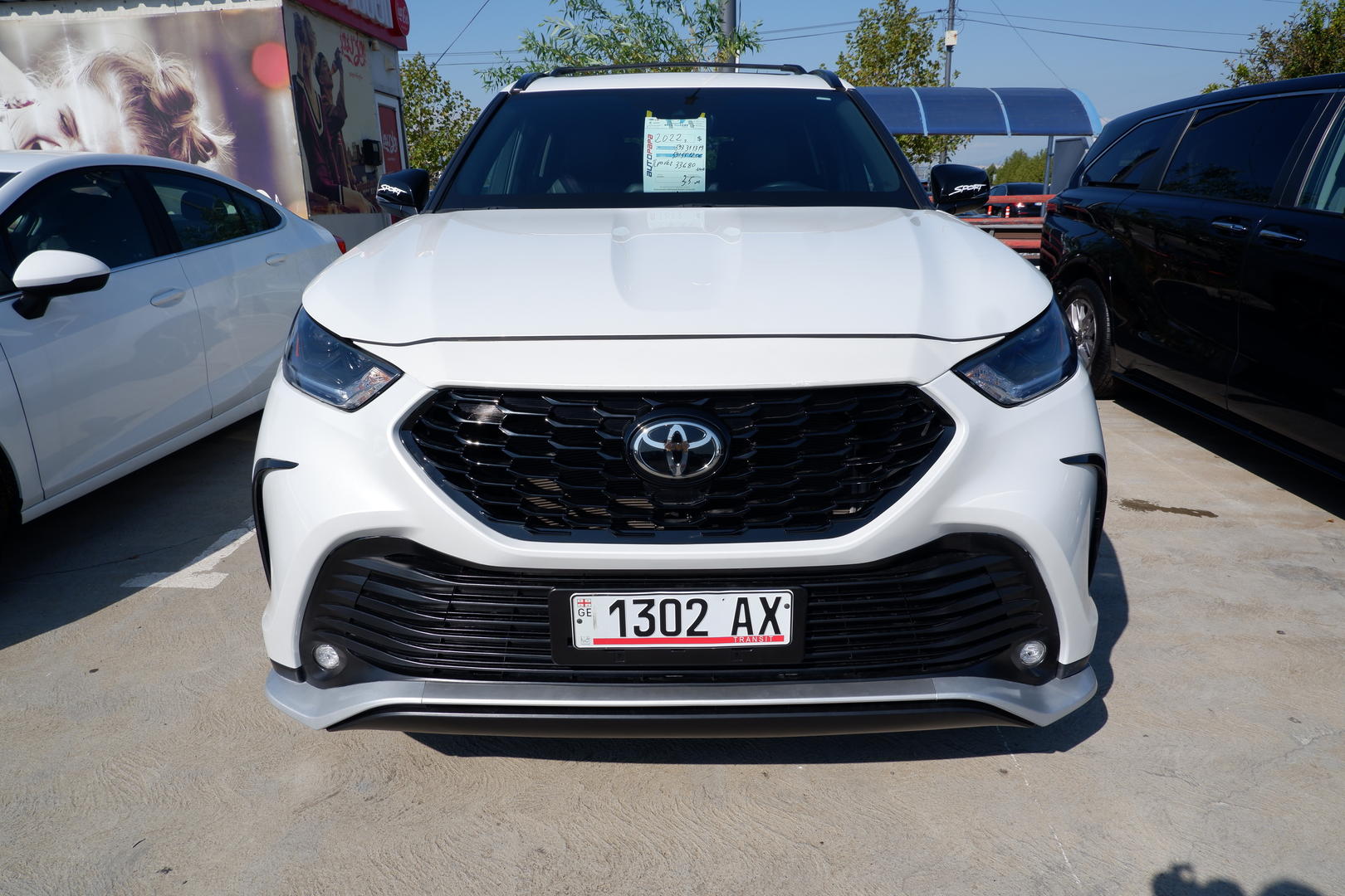 Toyota Highlander 2022 — photo 2