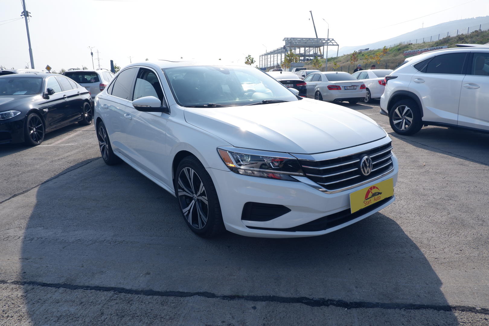 Volkswagen Passat 2021 — photo 2