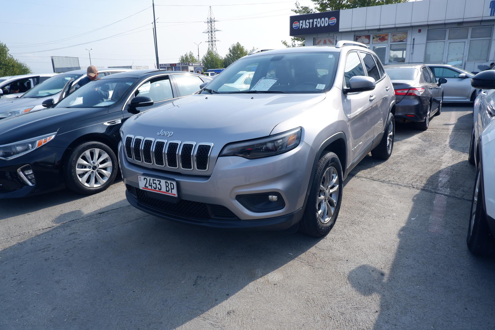 Jeep Cherokee