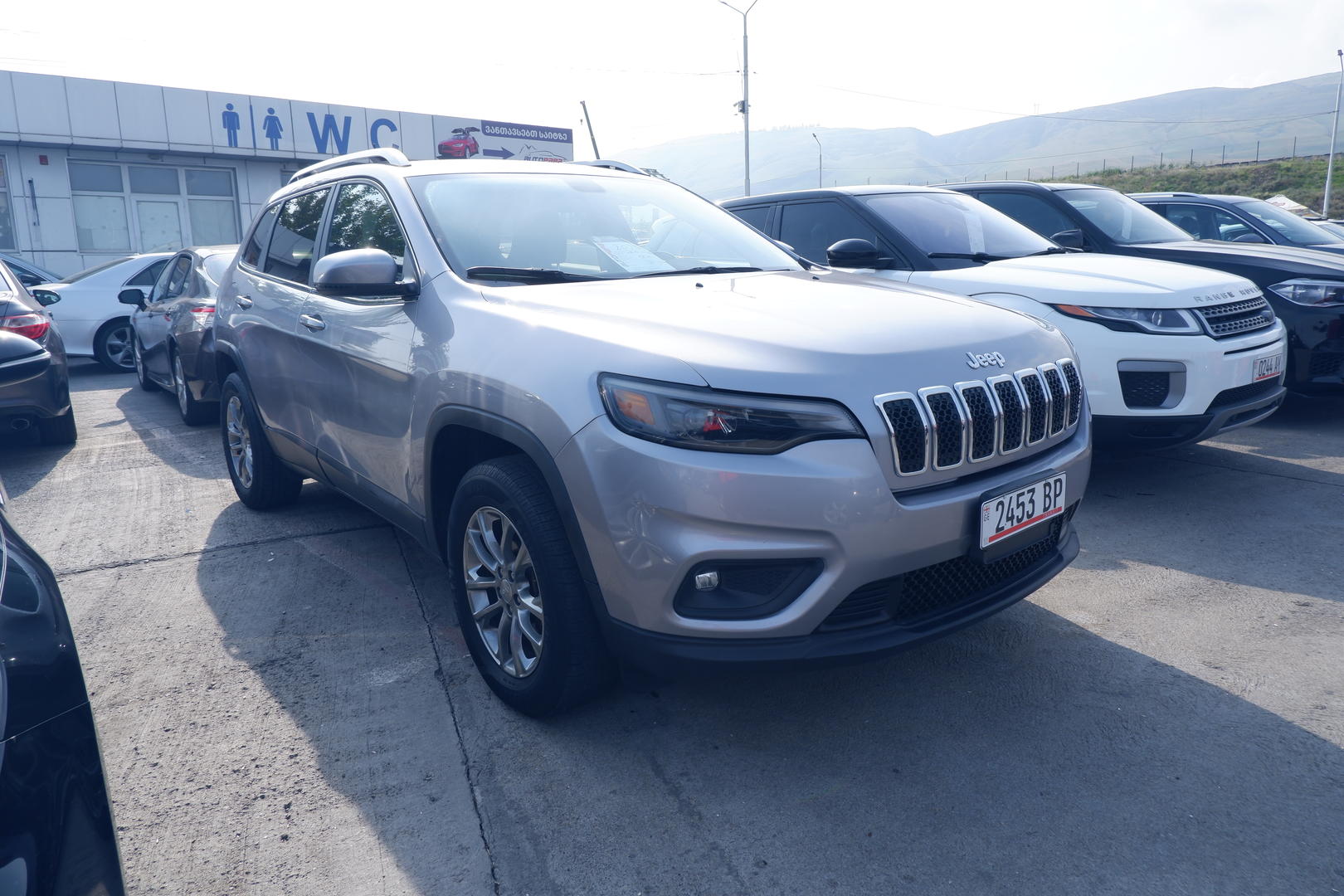 Jeep Cherokee 2020 — photo 2