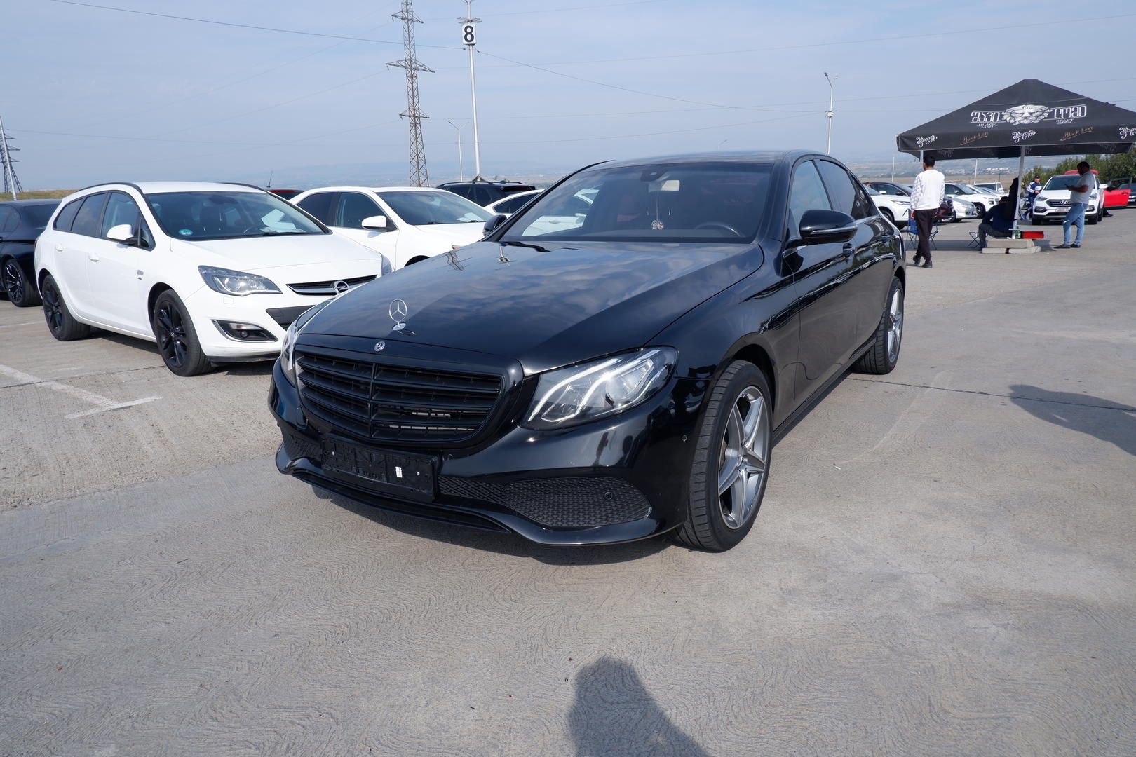Mercedes-Benz E 200