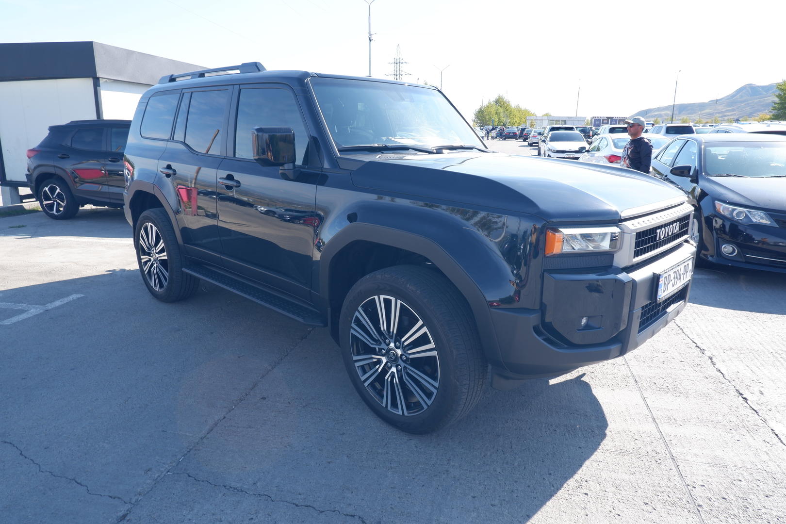 Toyota Land Cruiser Prado 2024 — photo 2