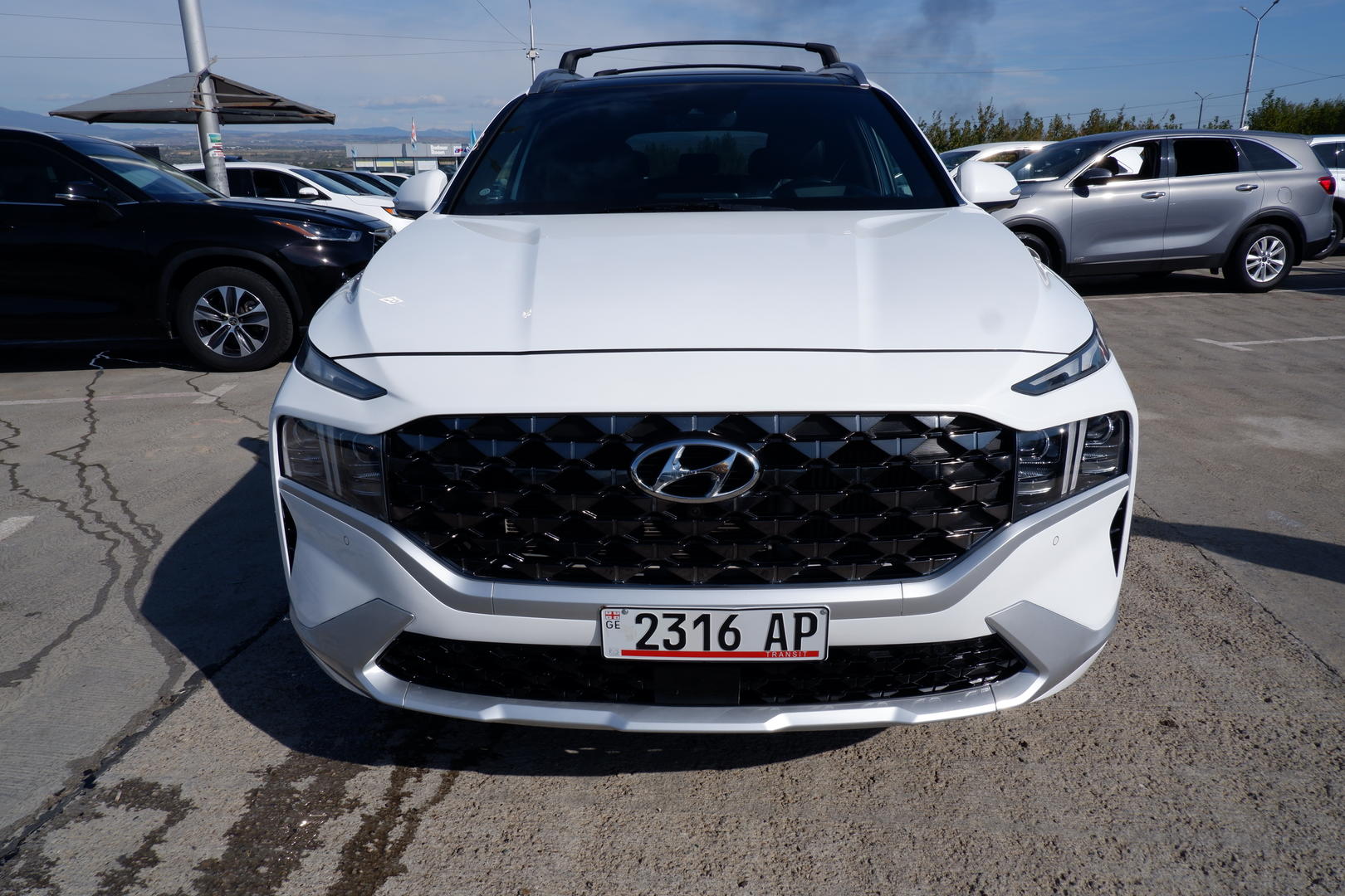 Hyundai Santa Fe 2022 — photo 2