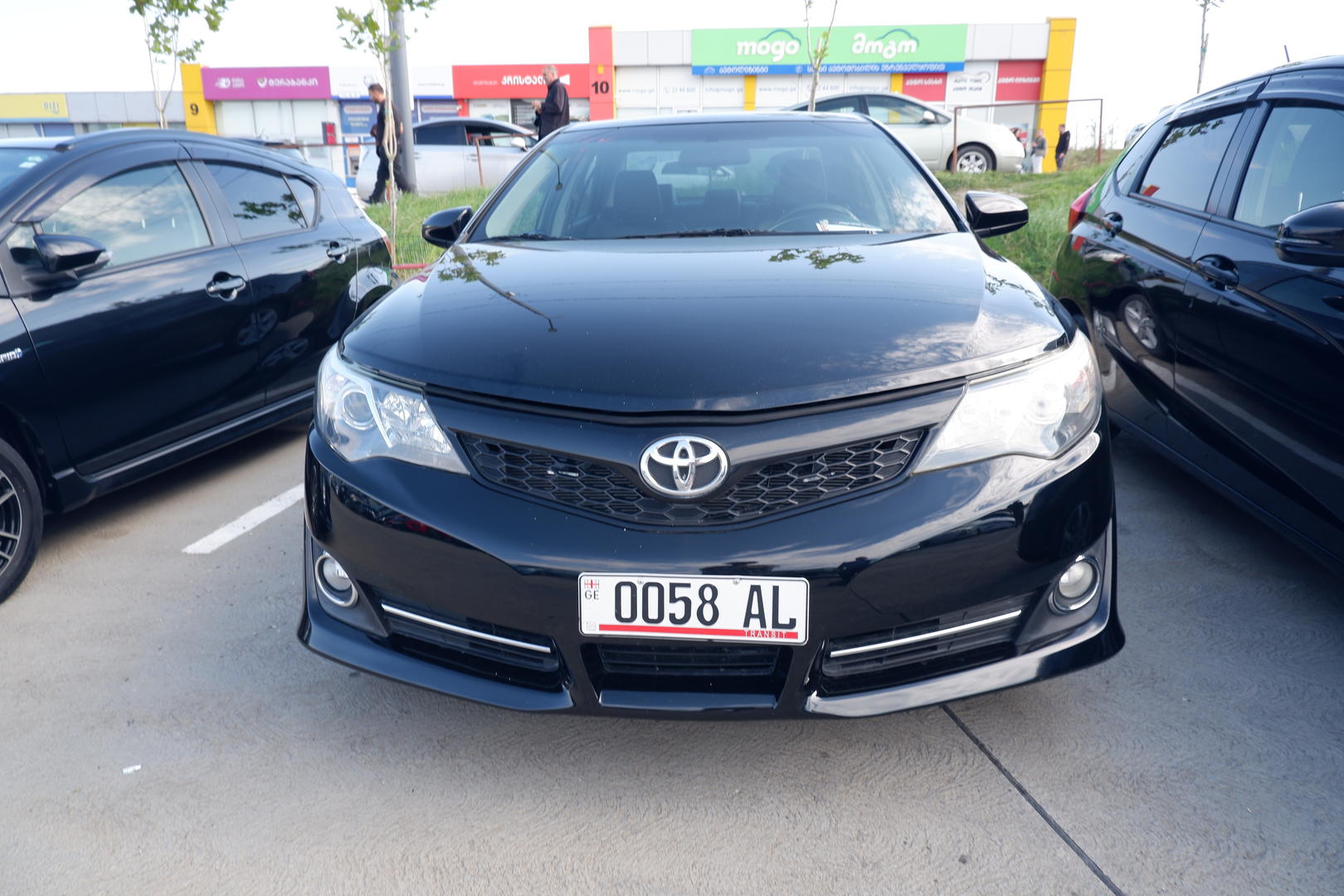 Toyota Camry 2014 — photo 2