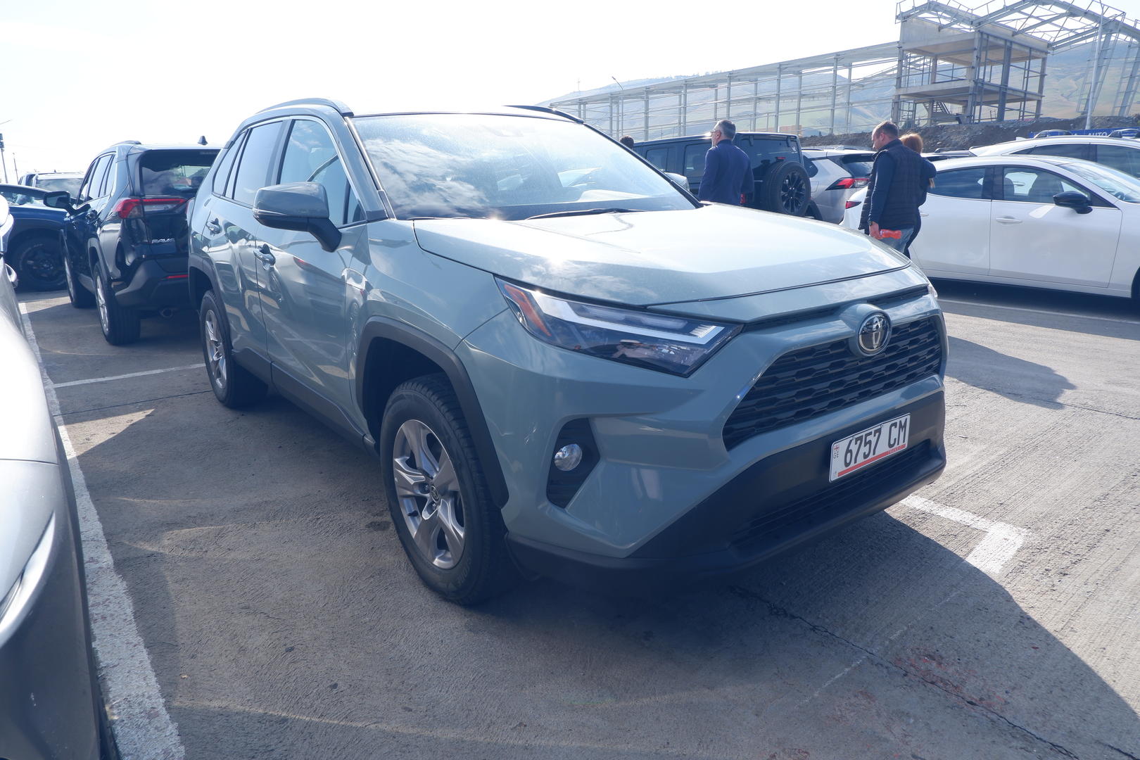 Toyota RAV4 2022 — photo 2