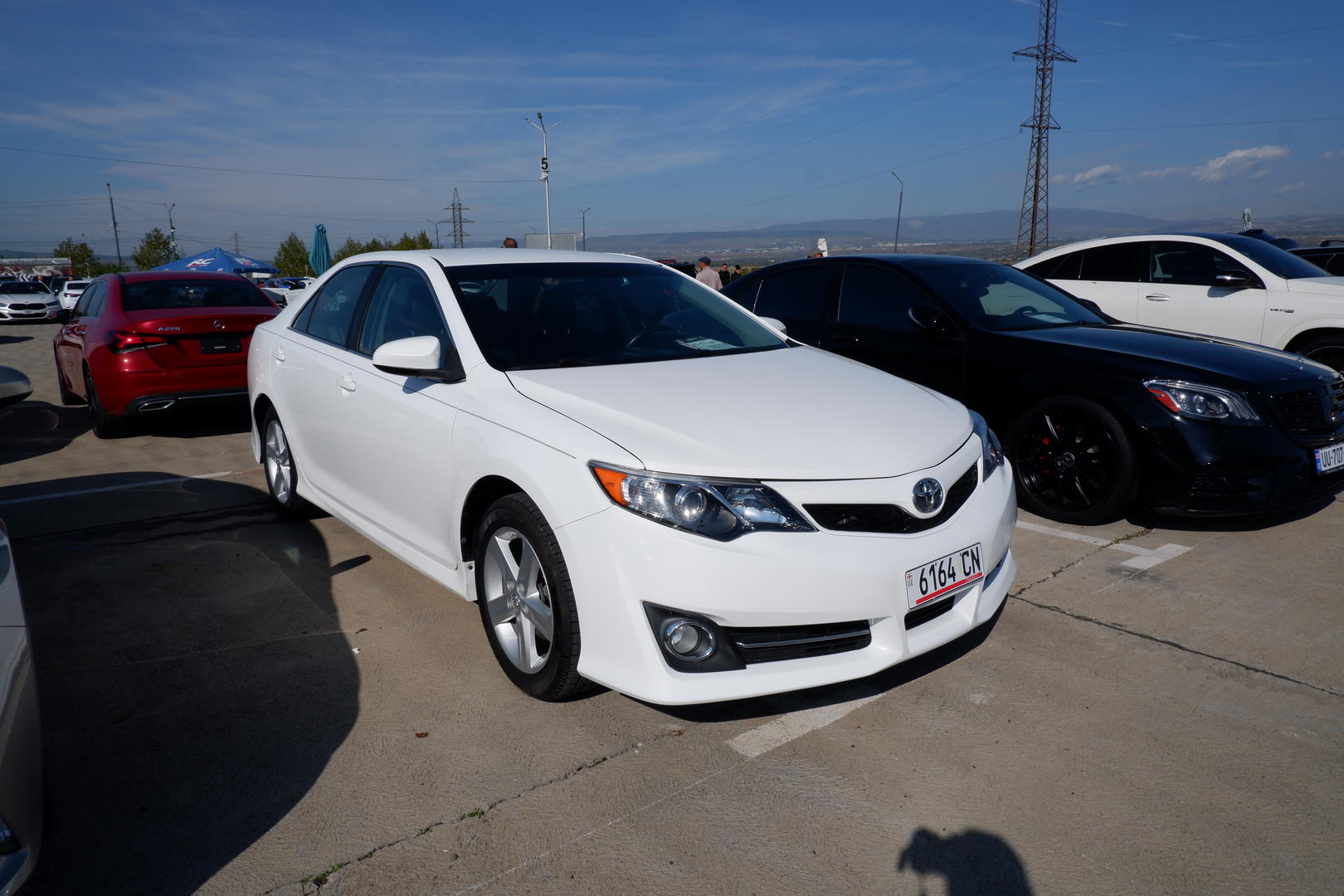 Toyota Camry 2013 — photo 2