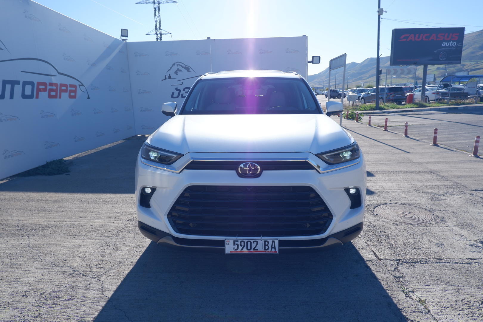 Toyota grand highlander 2024 — photo 2