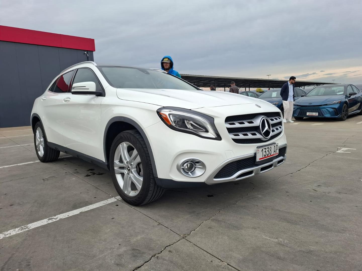 Mercedes-Benz GLA 250 2018 — photo 2
