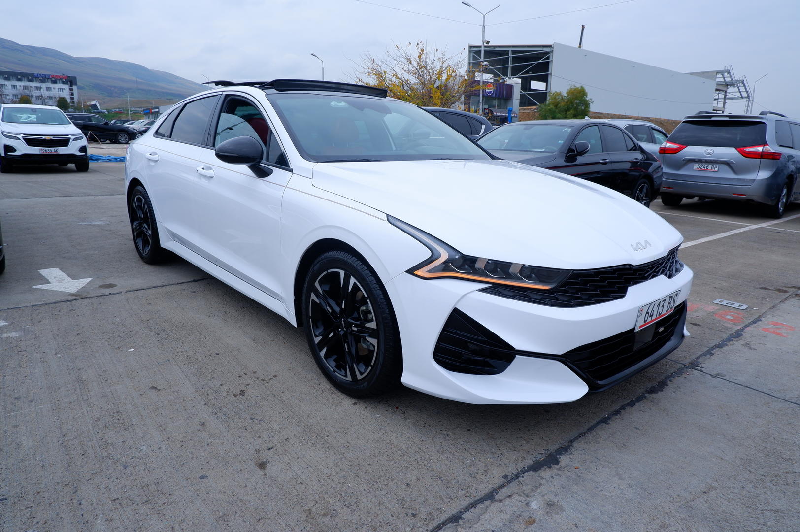 Kia K5 2022 — photo 2