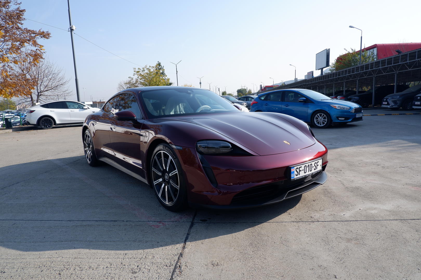 Porsche Taycan 2022 — photo 2