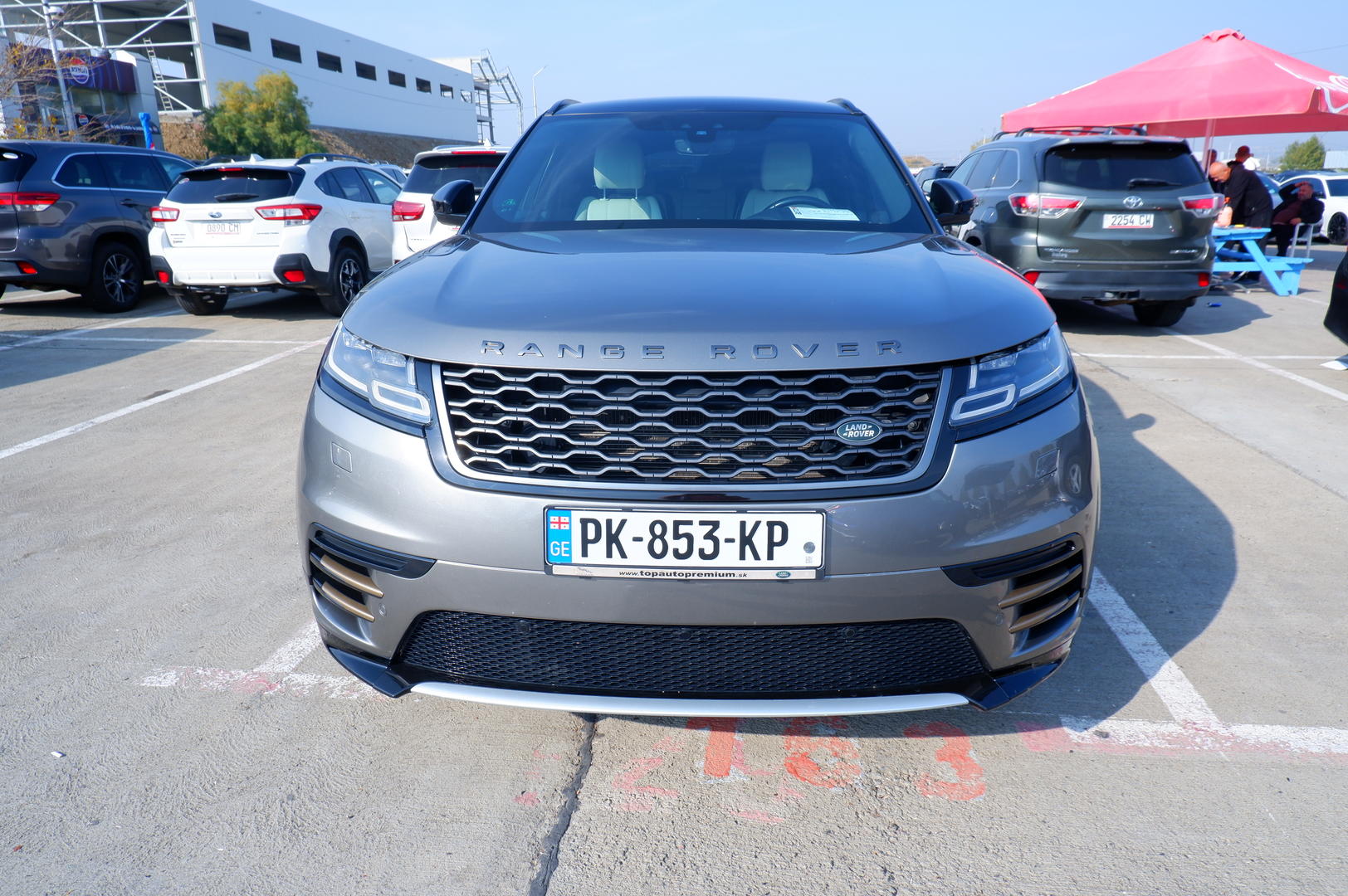 Land Rover Range Rover Velar 2019 — photo 2