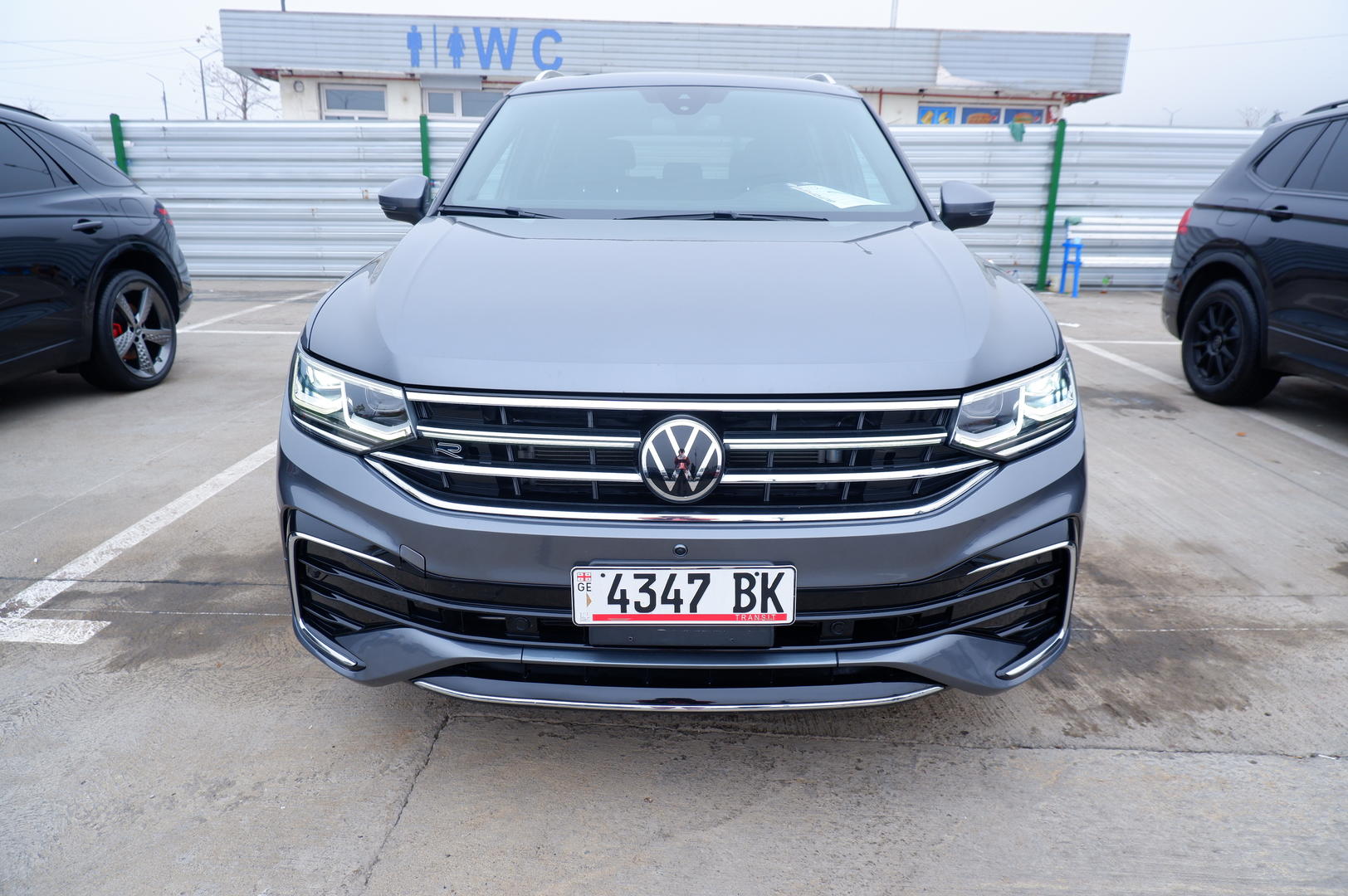 Volkswagen Tiguan 2022 — photo 2