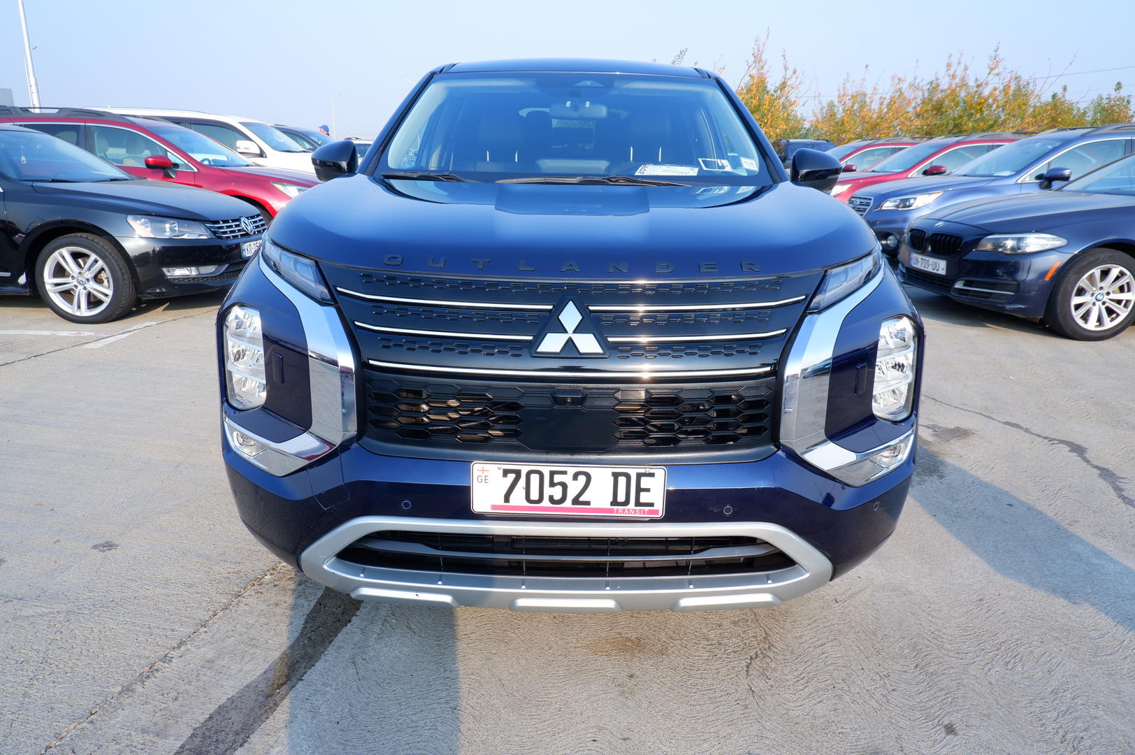 Mitsubishi Outlander 2021 — photo 2