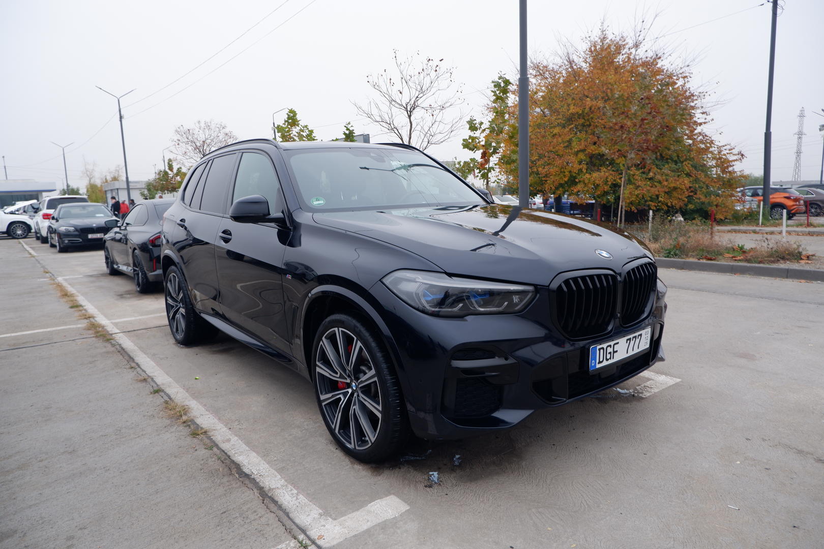 BMW X5 2022 — photo 2