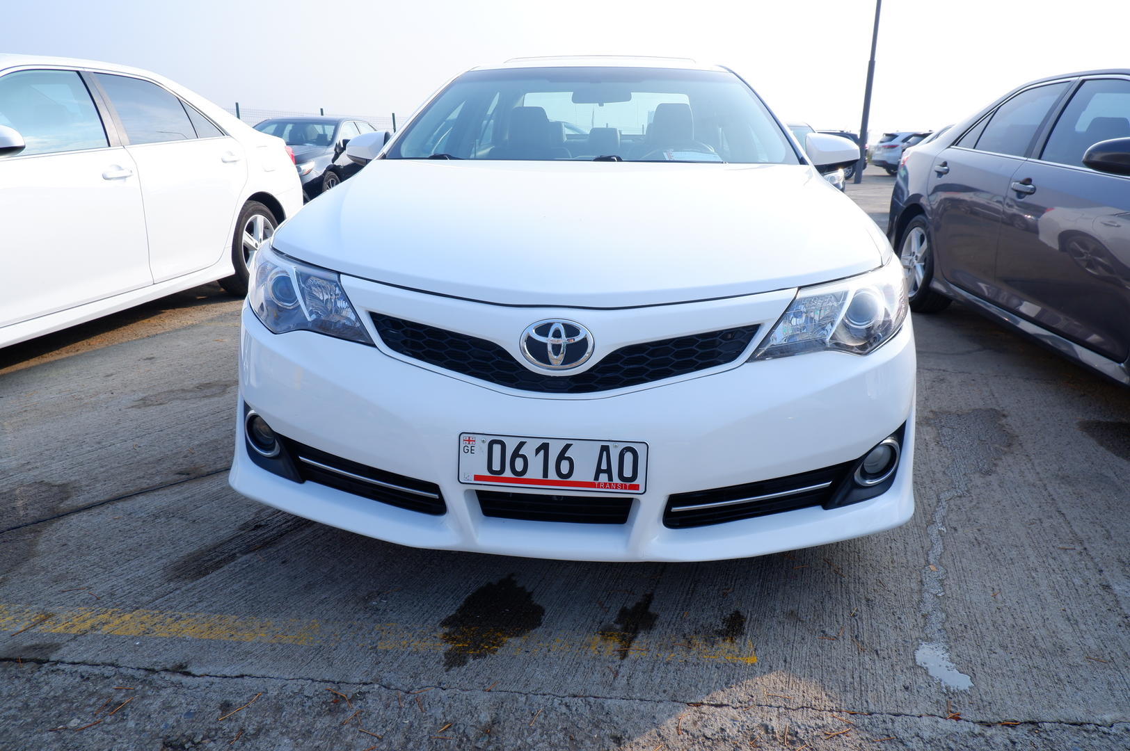 Toyota Camry 2014 — photo 2