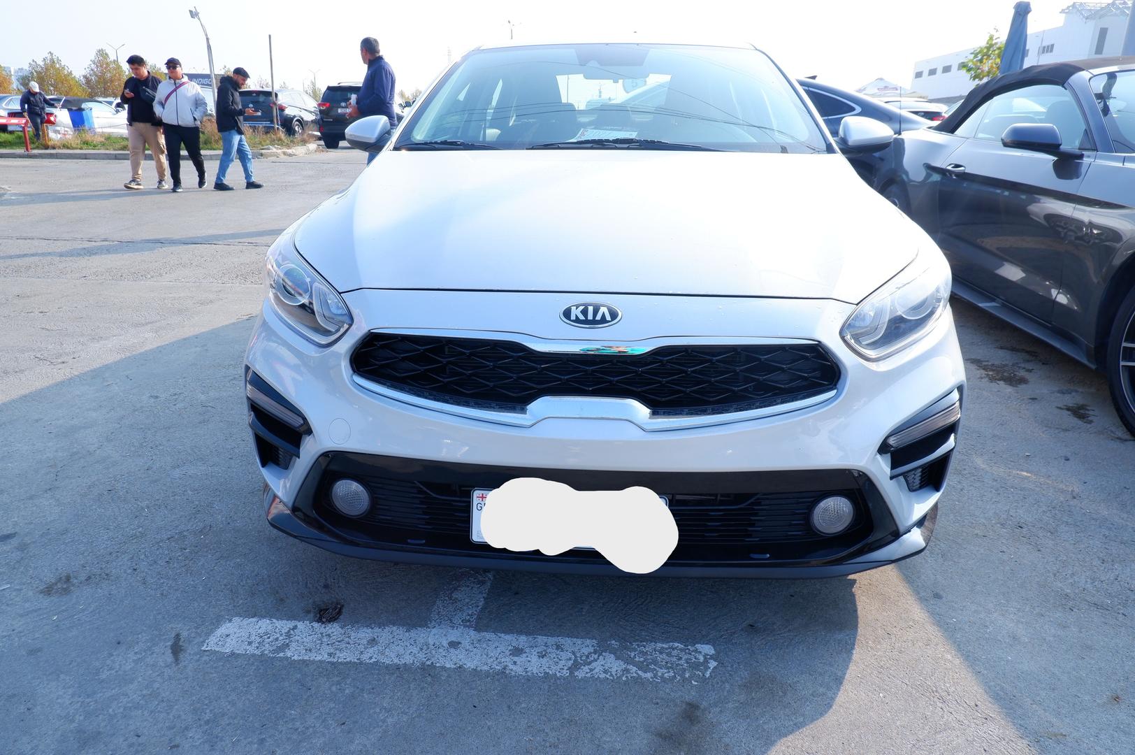 Kia Forte 2021 — photo 2
