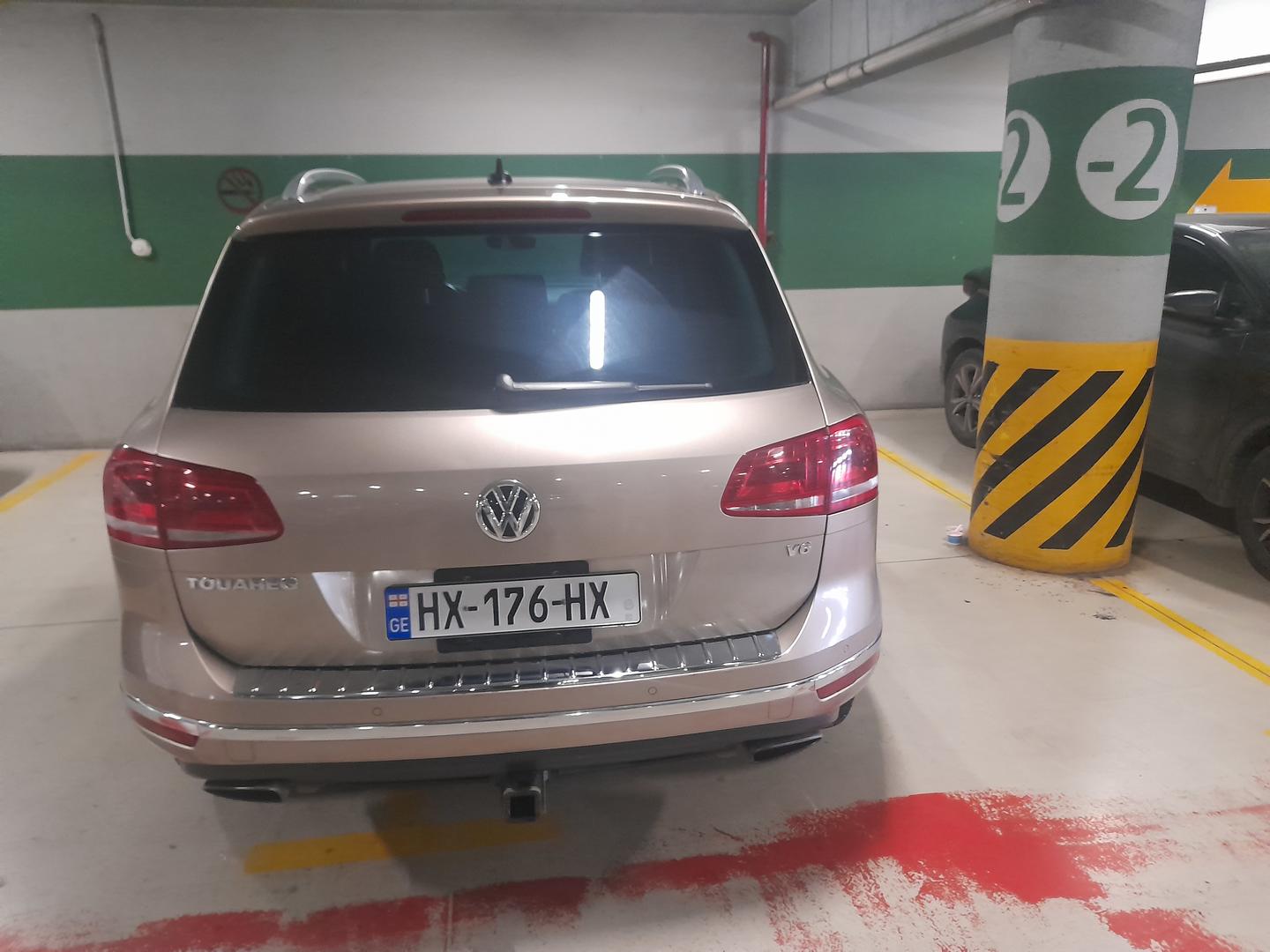 Volkswagen Touareg