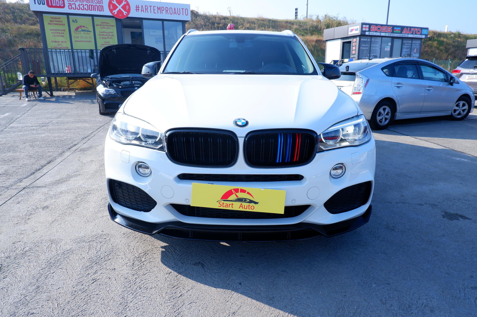 BMW X5 2015 — photo 2
