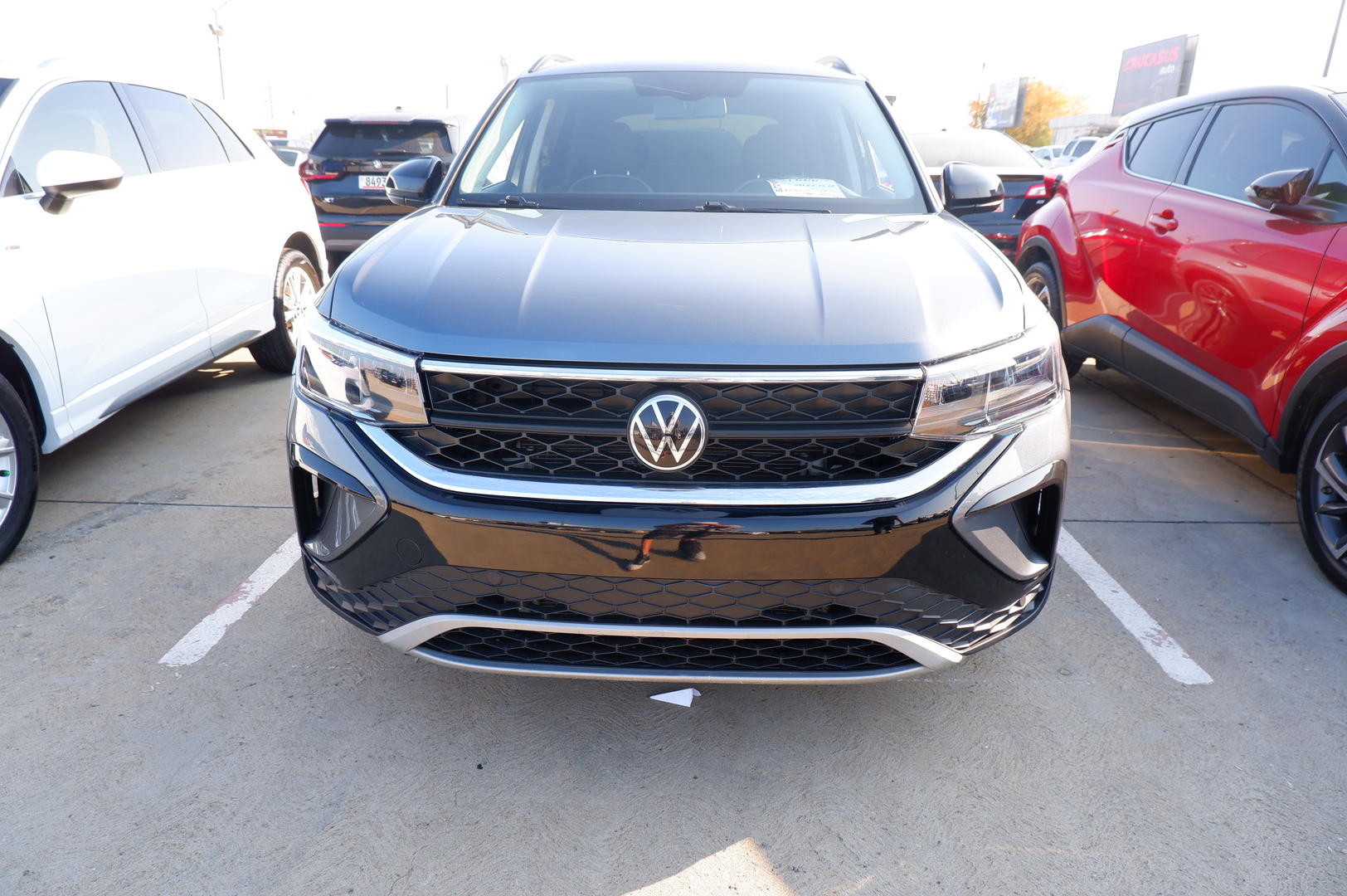 Volkswagen Taos 2022 — photo 2