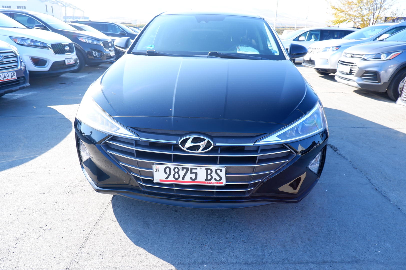Hyundai Elantra 2018 — photo 2