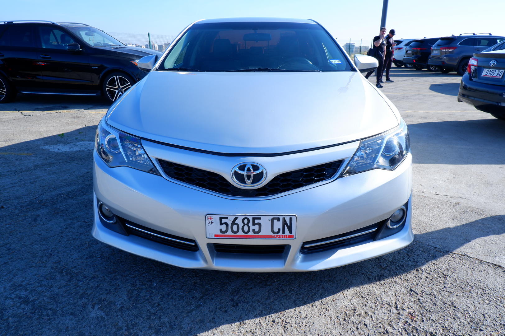 Toyota Camry 2012 — photo 2