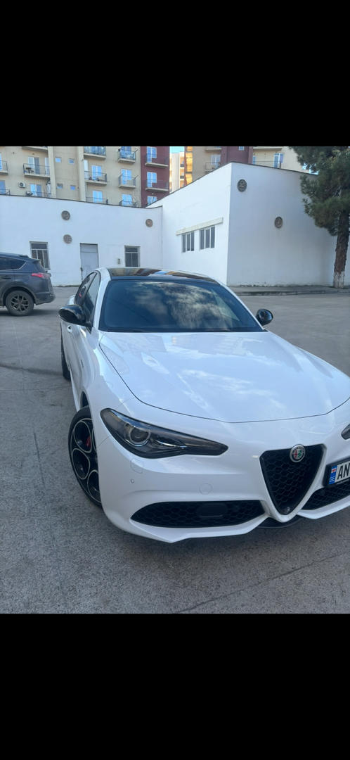 Alfa Romeo Giulia