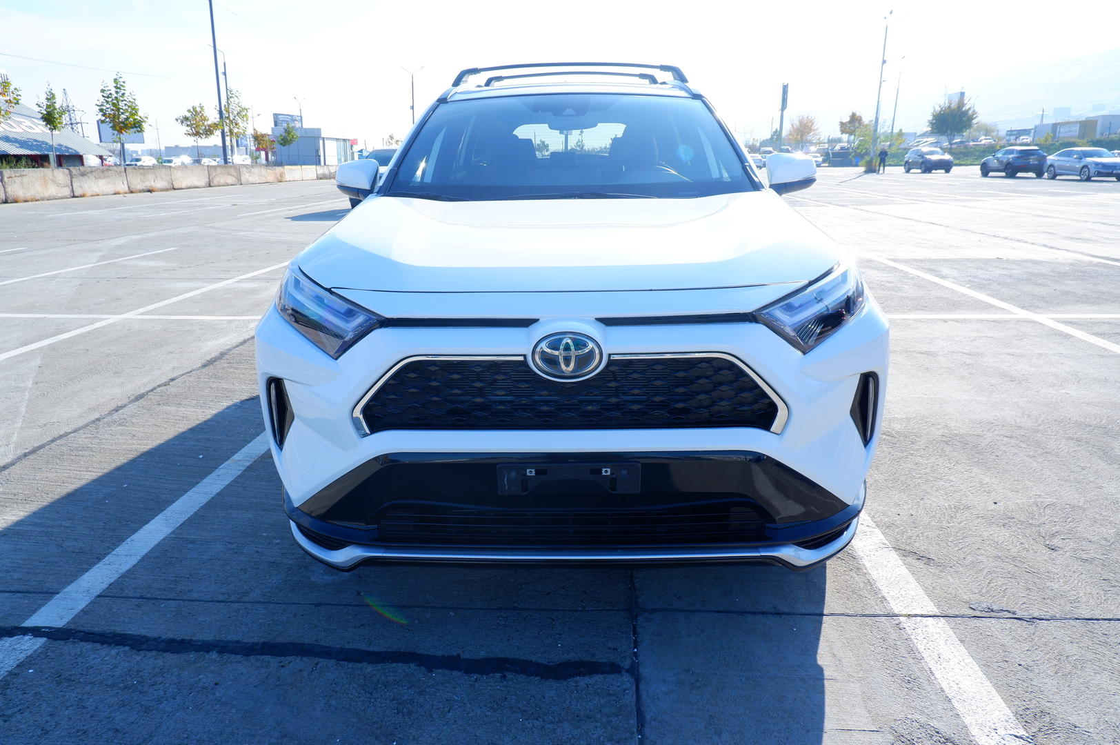 Toyota RAV 4 2023 — photo 2