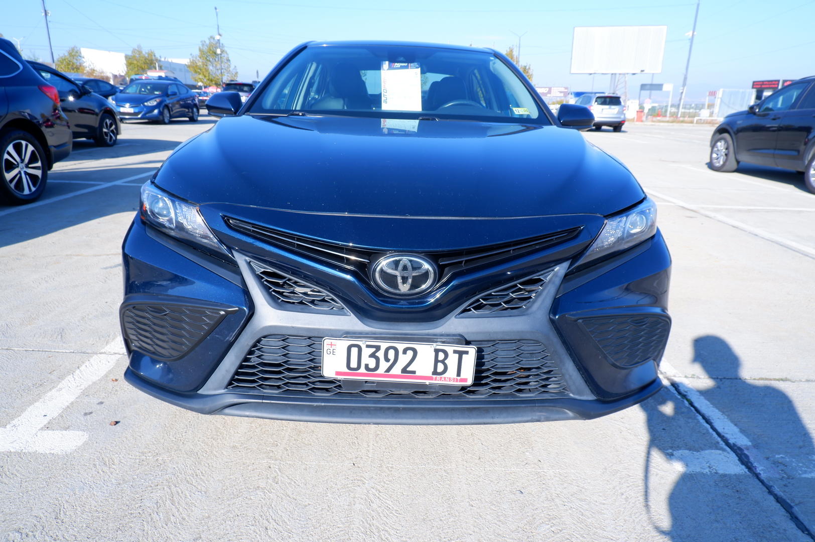 Toyota Camry 2026 — photo 2
