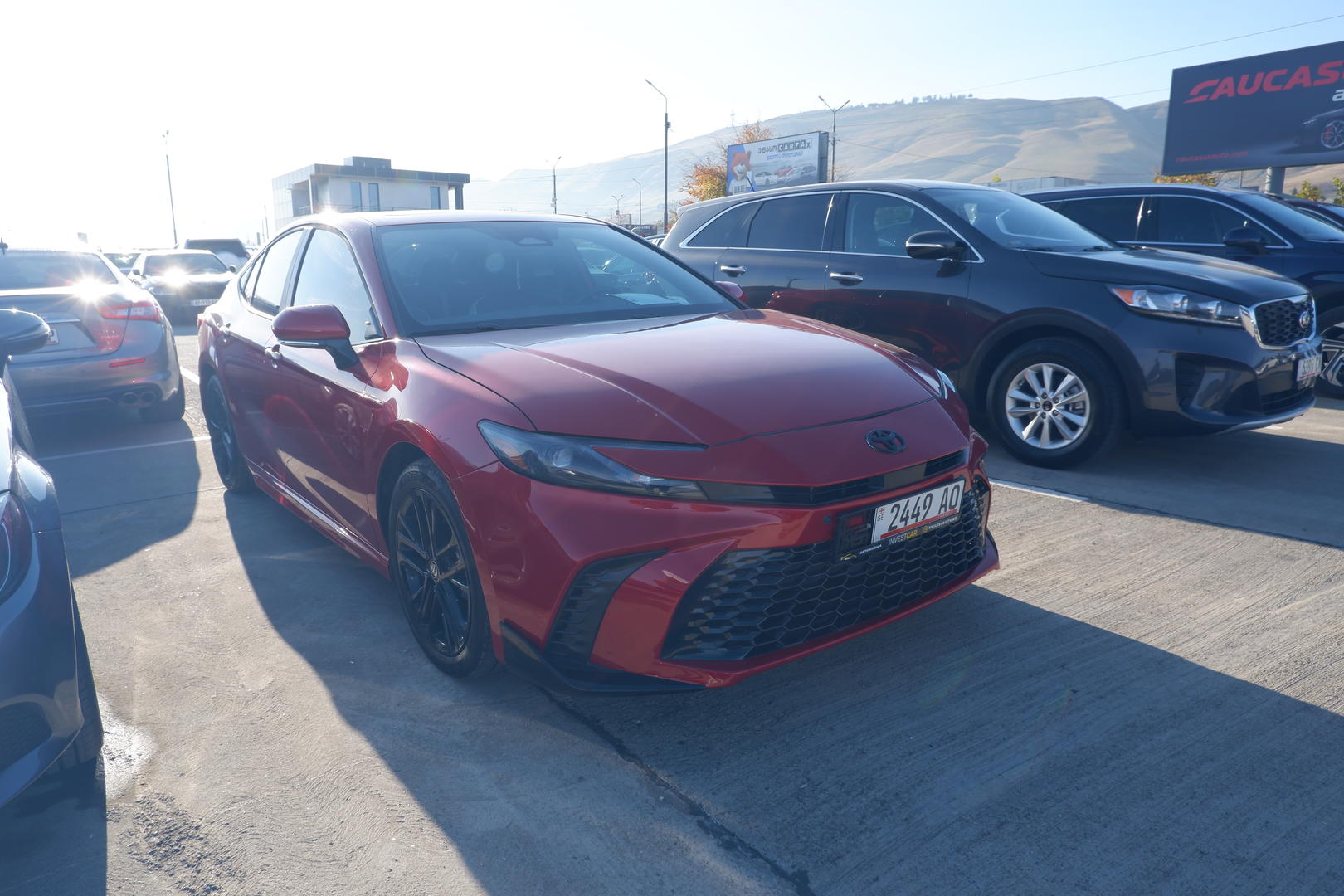 Toyota Camry 2025 — photo 2