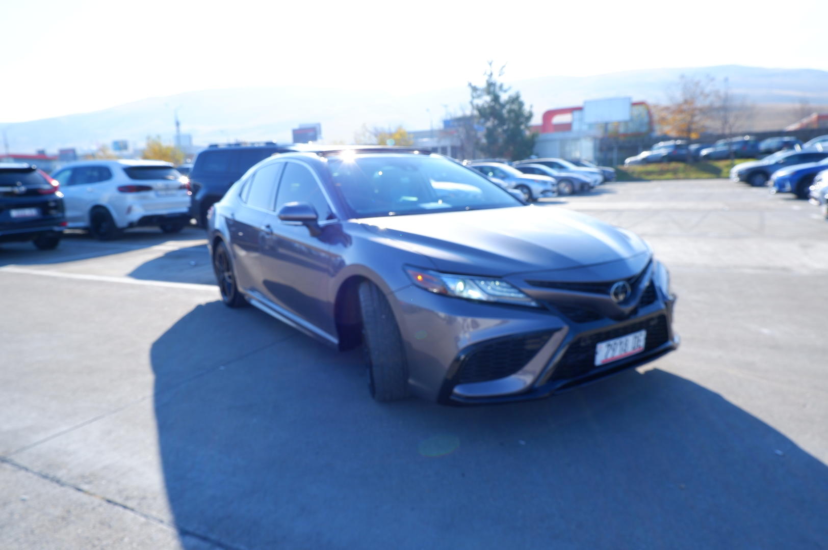 Toyota Camry 2021 — photo 2