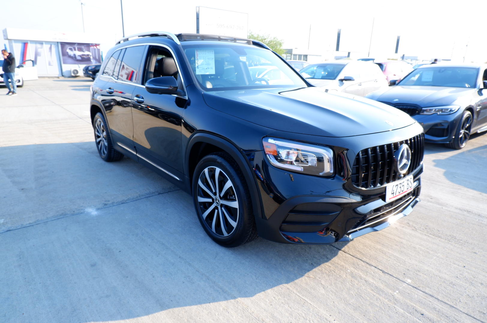 Mercedes-Benz GLB-250 2021 — photo 2