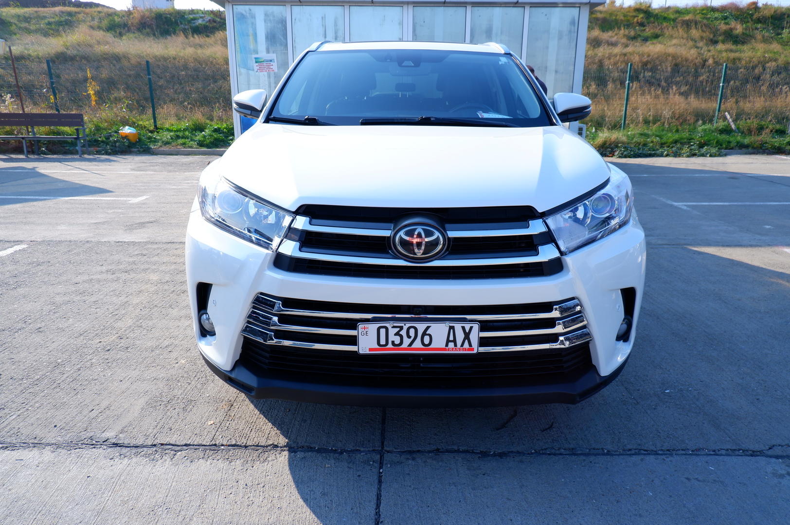 Toyota Highlander 2018 — photo 2