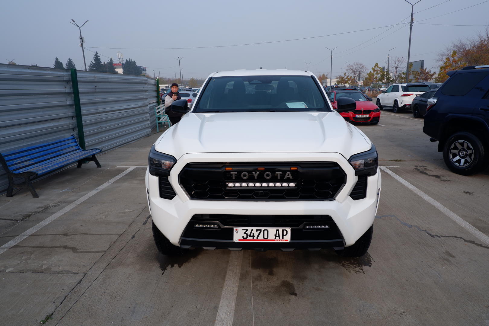 Toyota Tacoma 2024 — photo 2