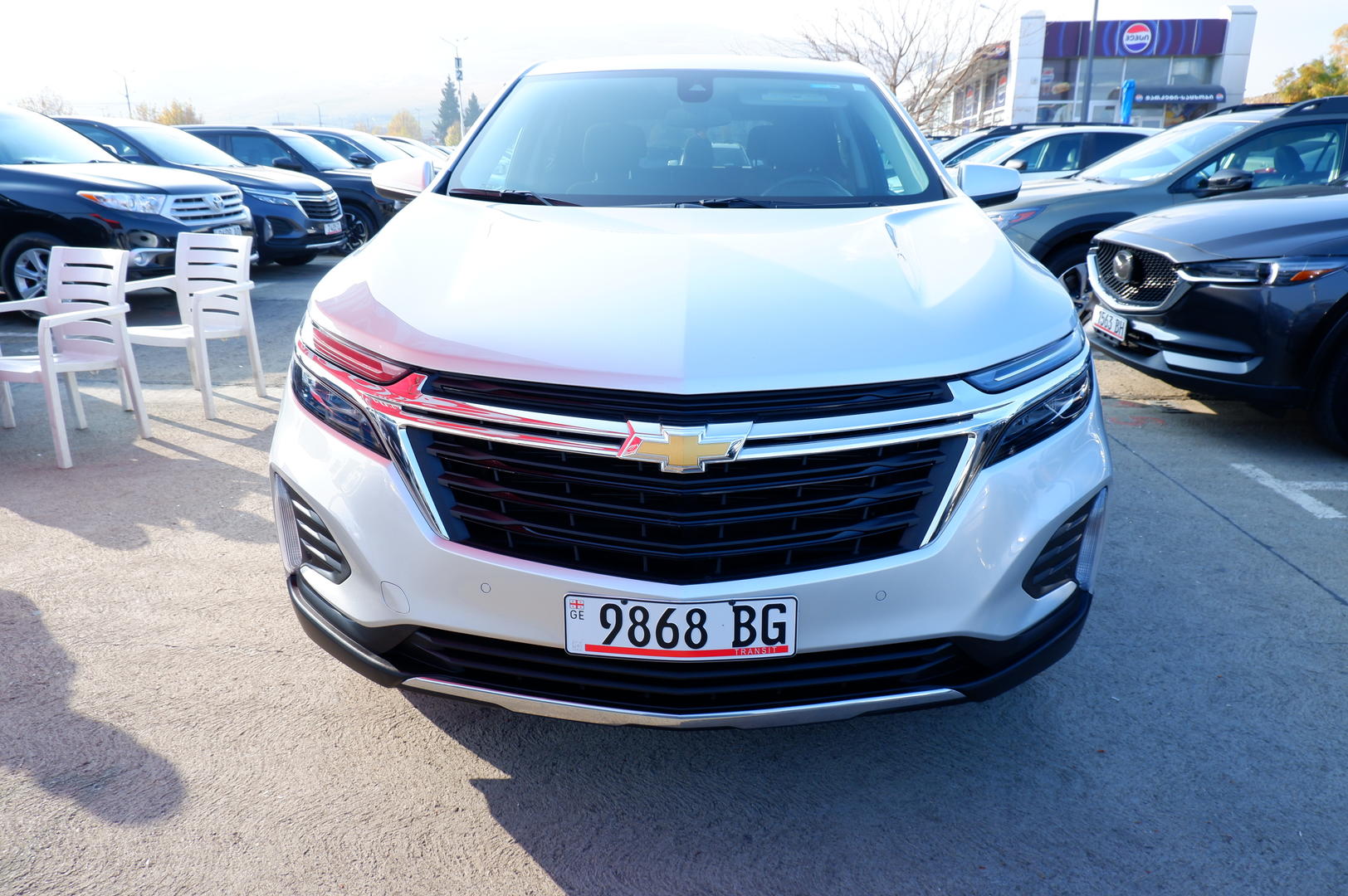 Chevrolet Equinox 2022 — photo 2