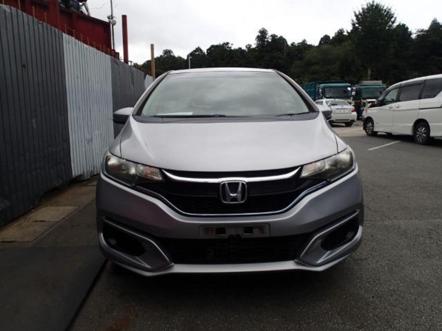 Honda Fit 2019 — photo 2