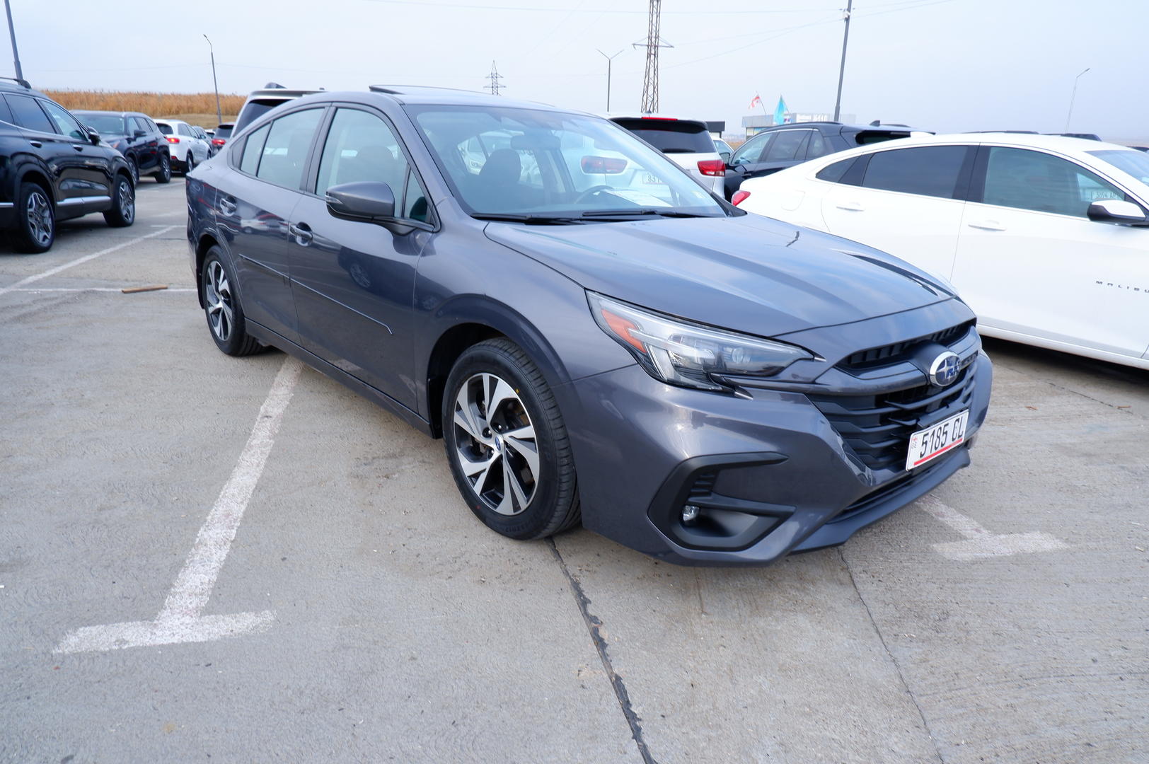 Subaru Legacy 2023 — photo 2