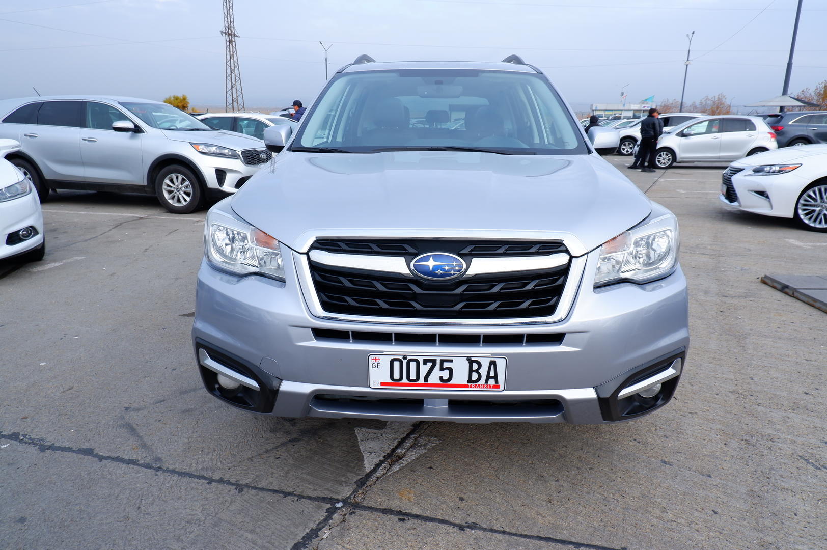 Subaru Forester 2017 — photo 2
