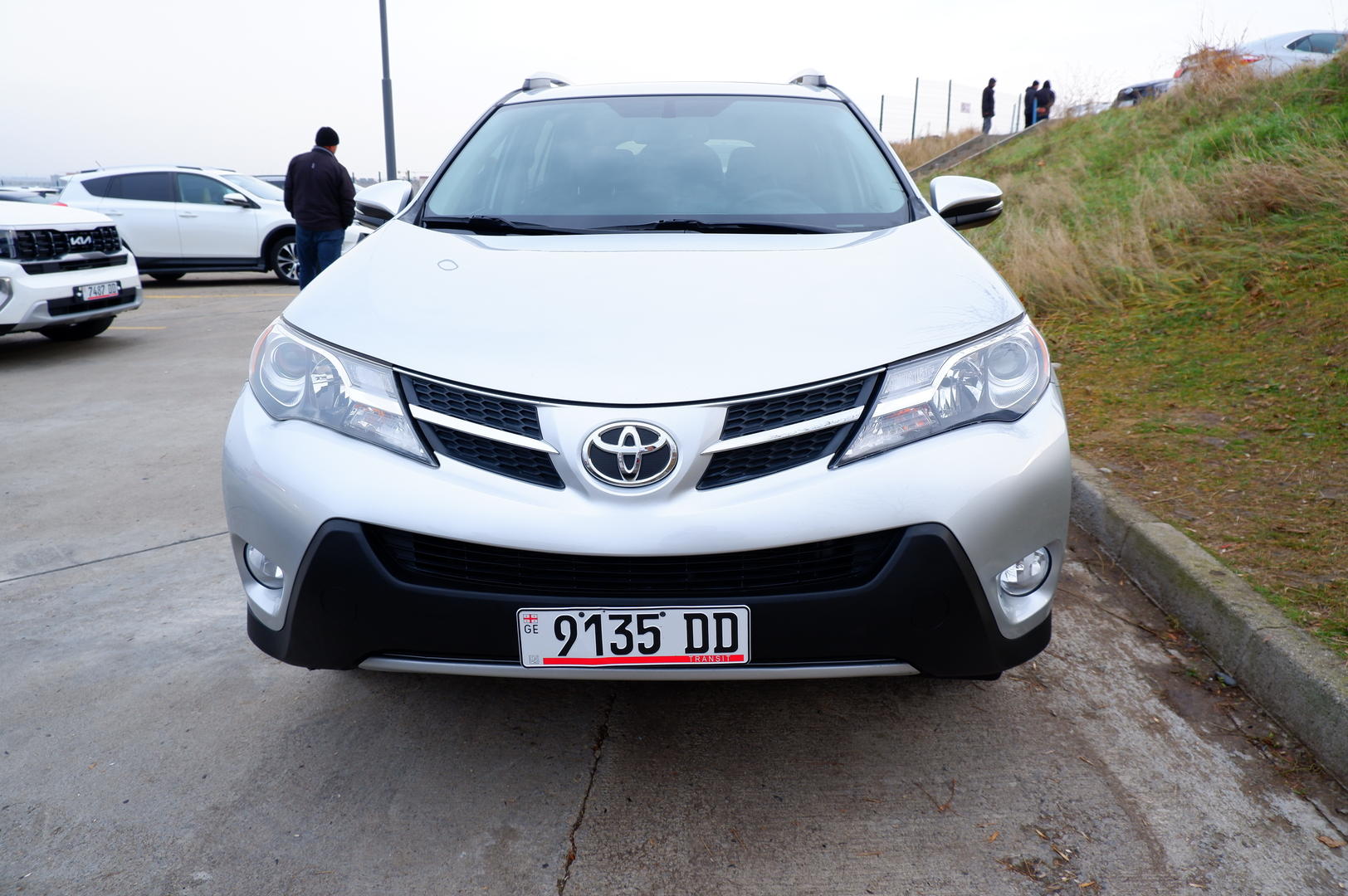 Toyota RAV4 2013 — photo 2
