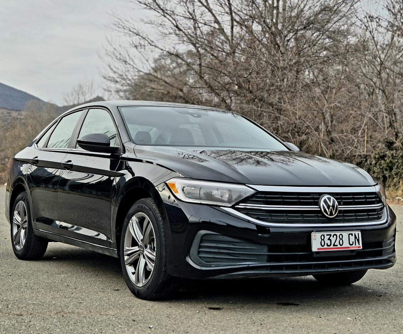 Volkswagen Jetta 2022 — photo 2
