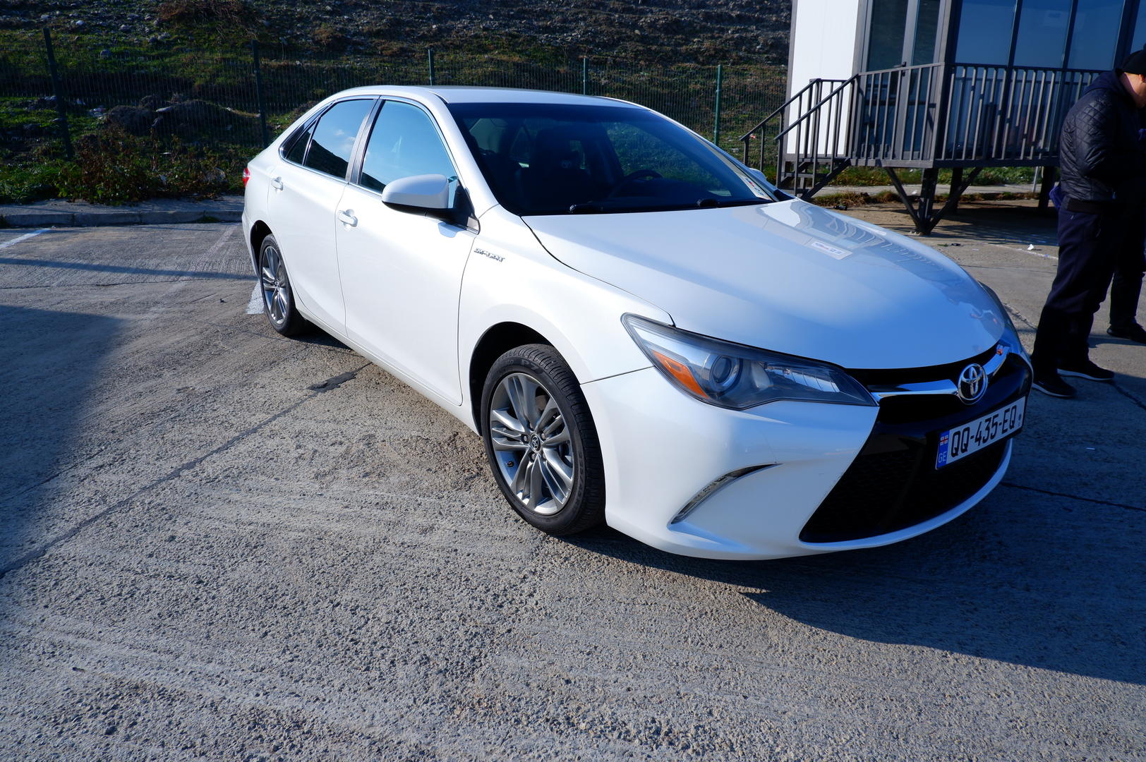 Toyota Camry 2015 — photo 2