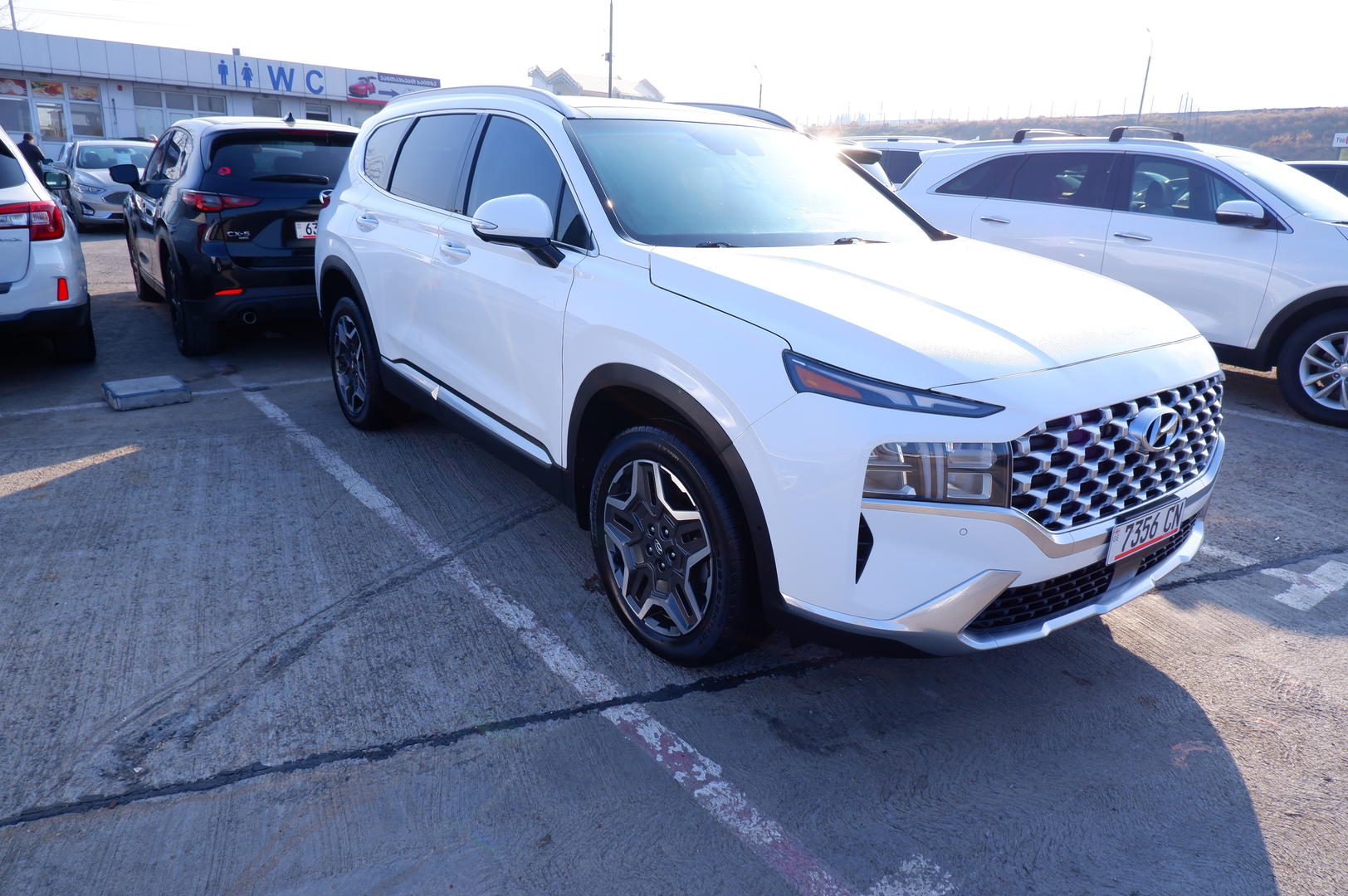 Hyundai Santa Fe 2023 — photo 2