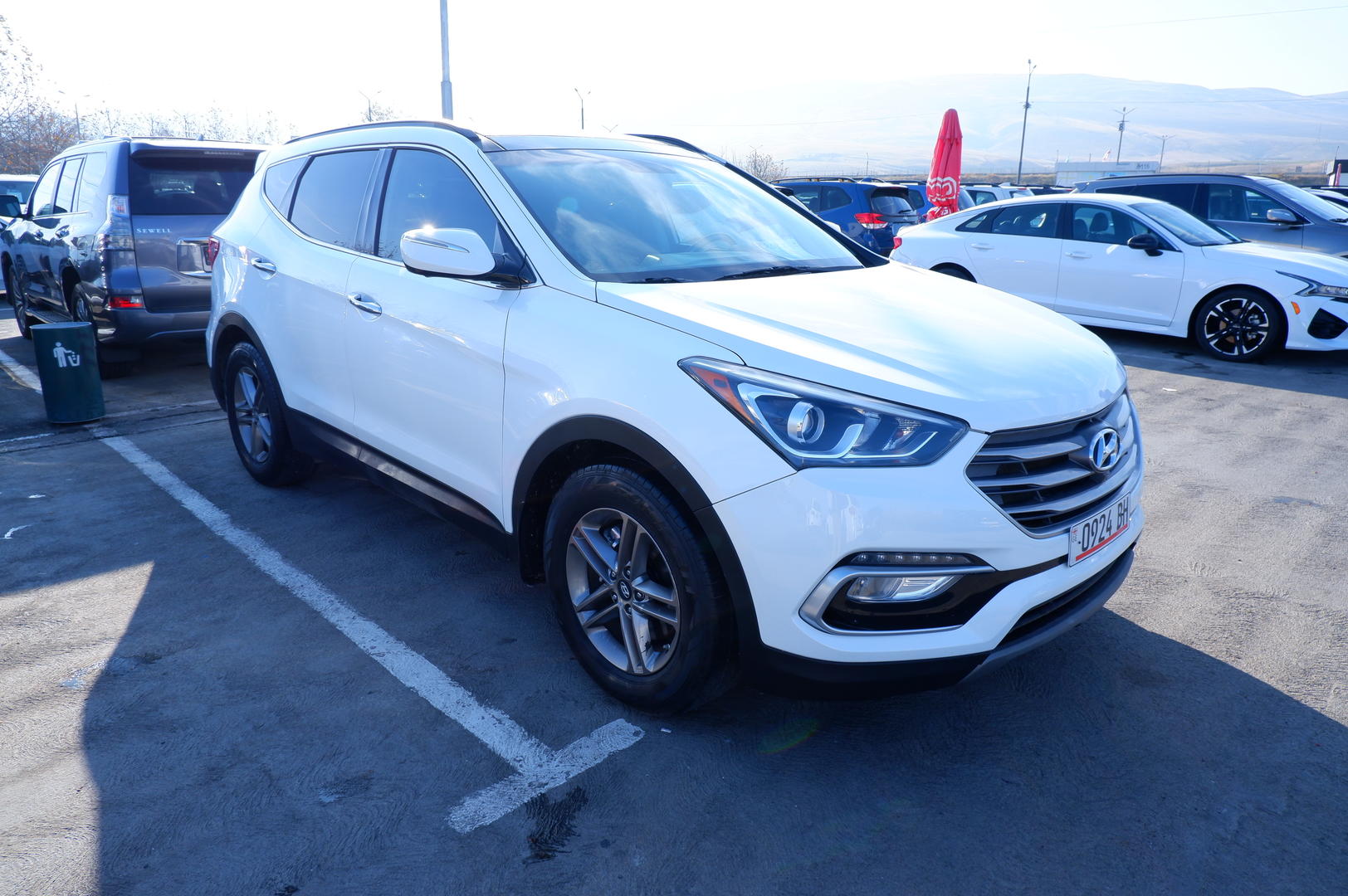 Hyundai Santa Fe 2017 — photo 2