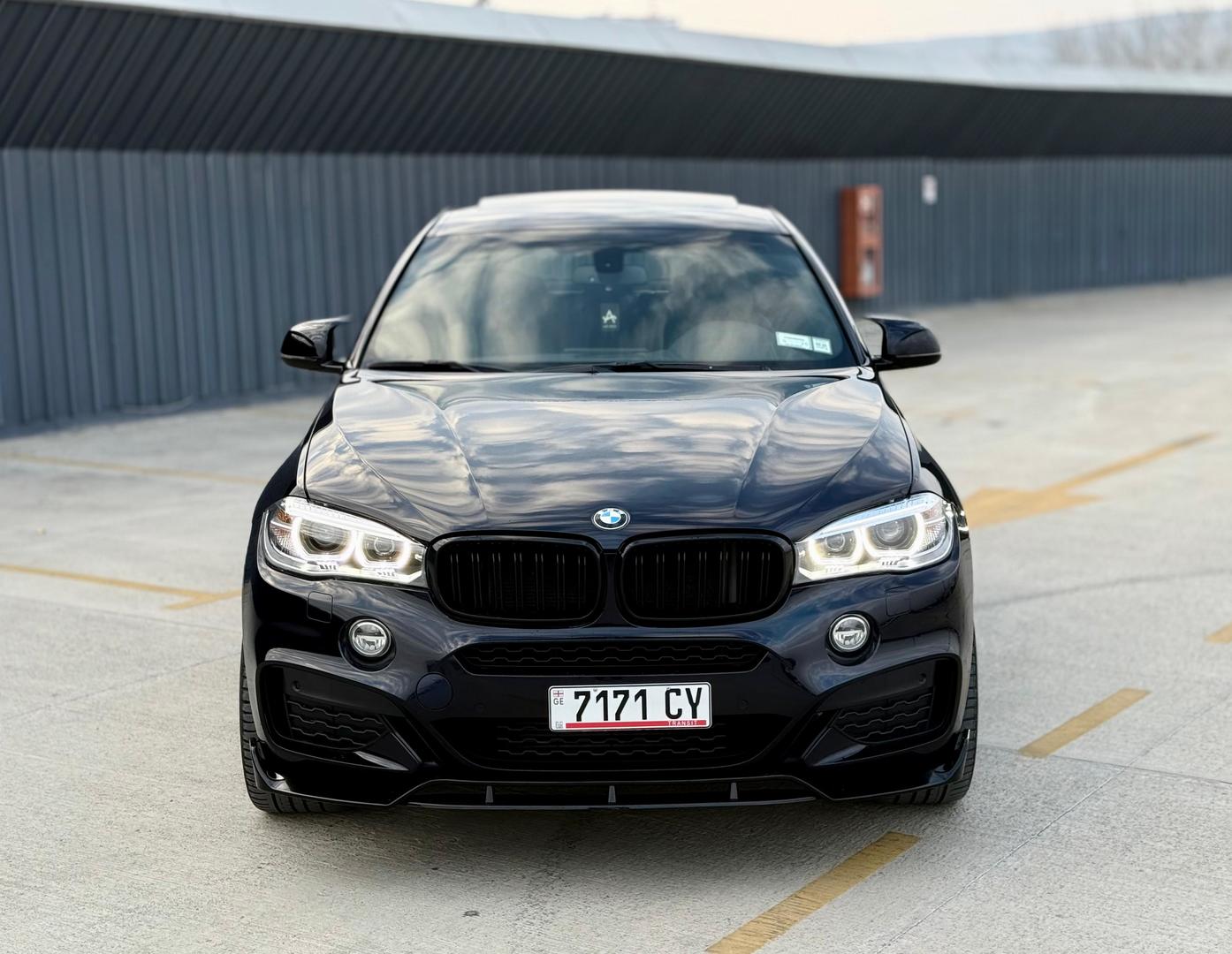 BMW X6 2015 — photo 2