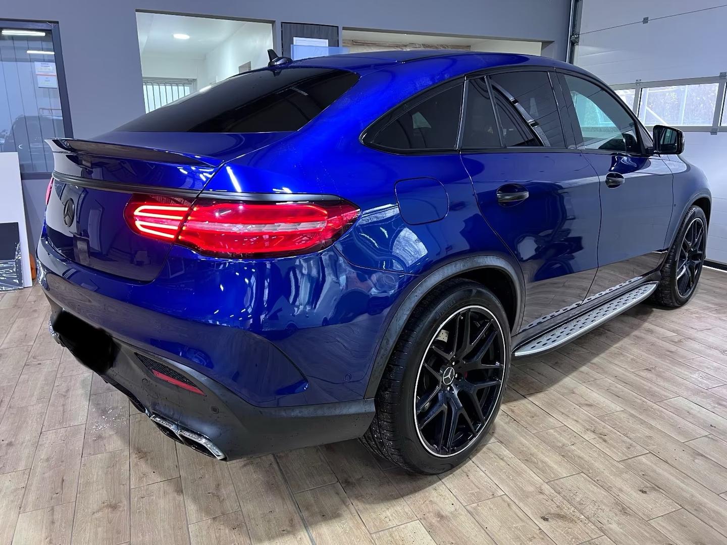 Mercedes-Benz GLE 63 2017 — photo 2