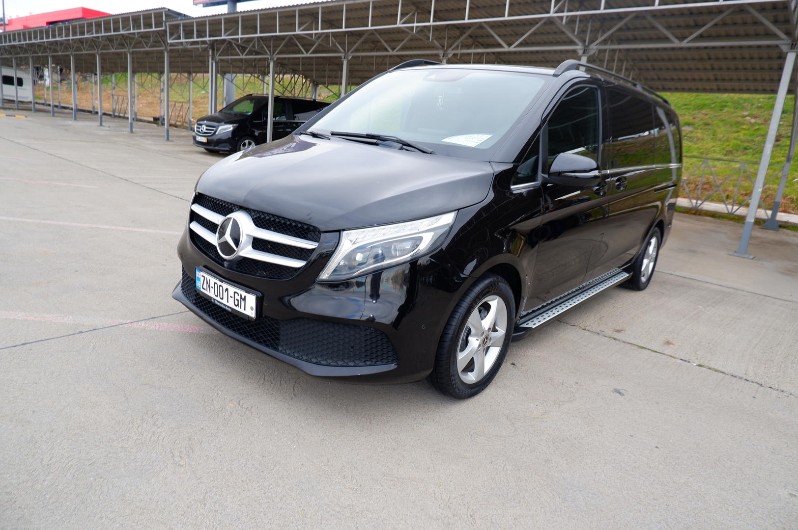Mercedes-Benz V 250