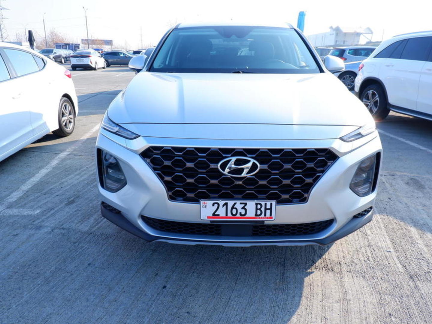 Hyundai Santa Fe 2019 — photo 2