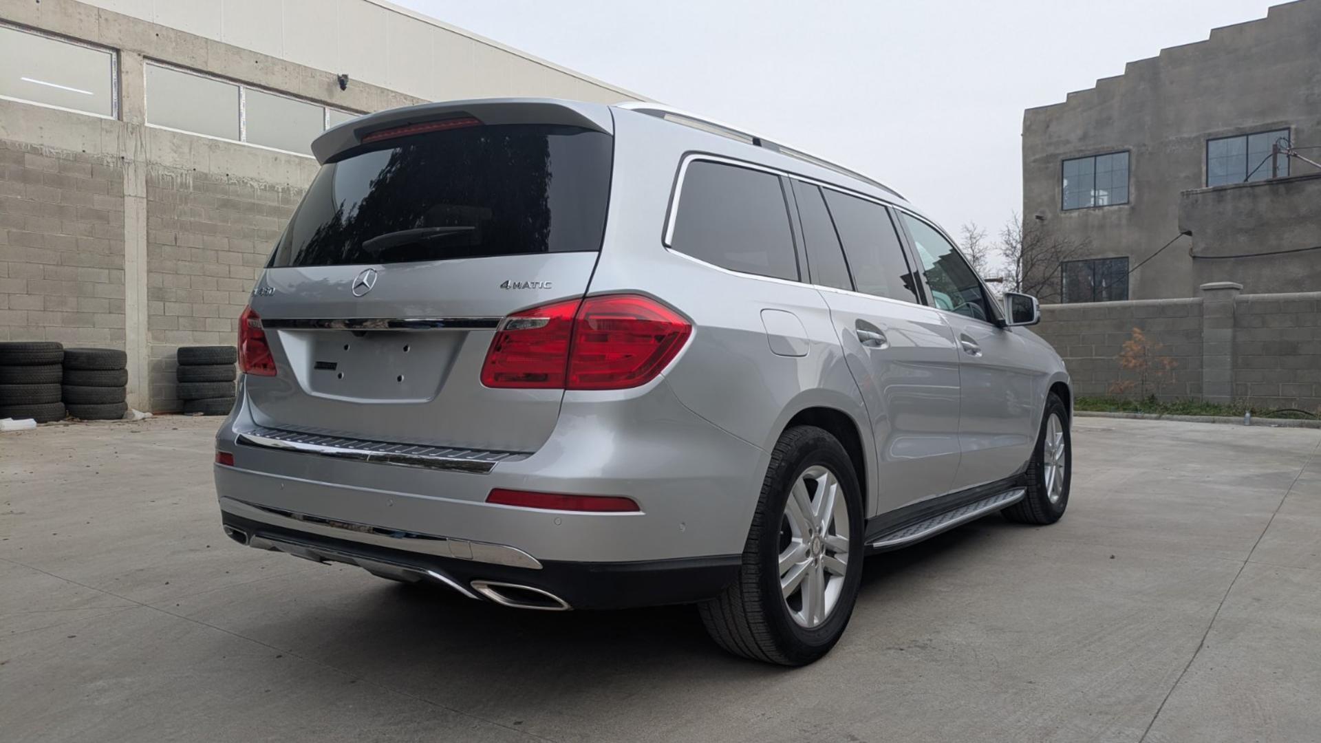 Mercedes-Benz GL 450 2016 — photo 2