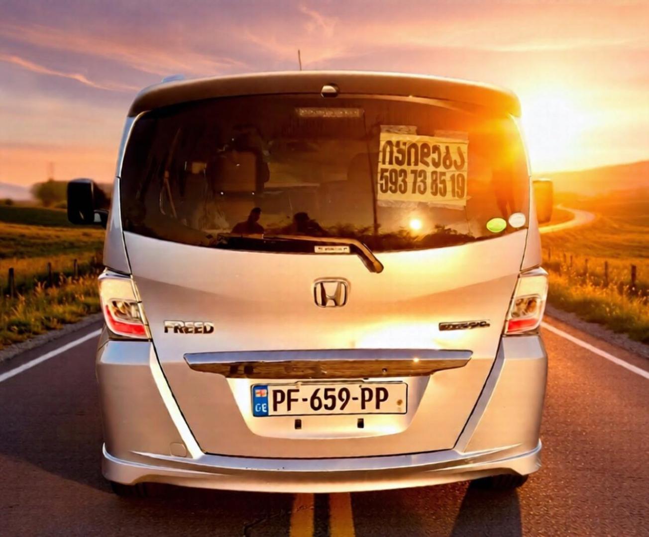 Honda FREED 2014 — photo 2